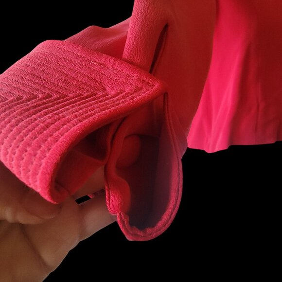 Vtg Silk Red Long-Sleeve Blazer With Knot Button Closures & Wide Collar - Picture 6 of 16